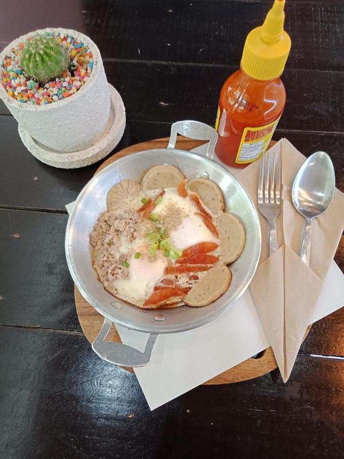 צ'יאנג מאי Jindabyne Cafe & Hostel מראה חיצוני תמונה